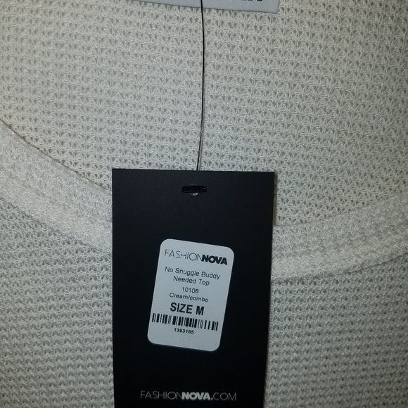 🆕FASHION NOVA white pink and grey striped sweater top size medium - Picture 5 of 7